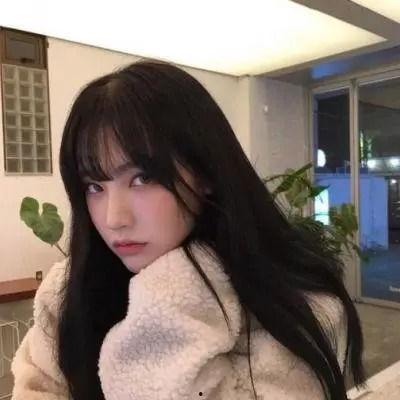 娱乐吃瓜酱阳光女孩